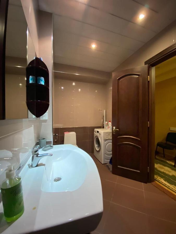 appartments in Batoumi Extérieur photo